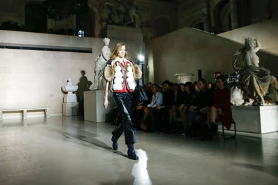Look 2